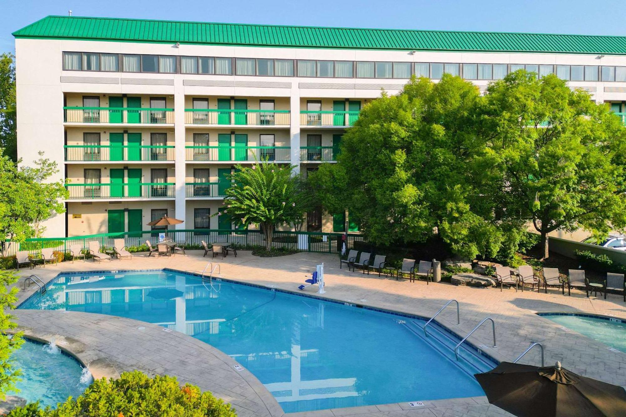 Quality Inn Near The Island Pigeon Forge Eksteriør bilde