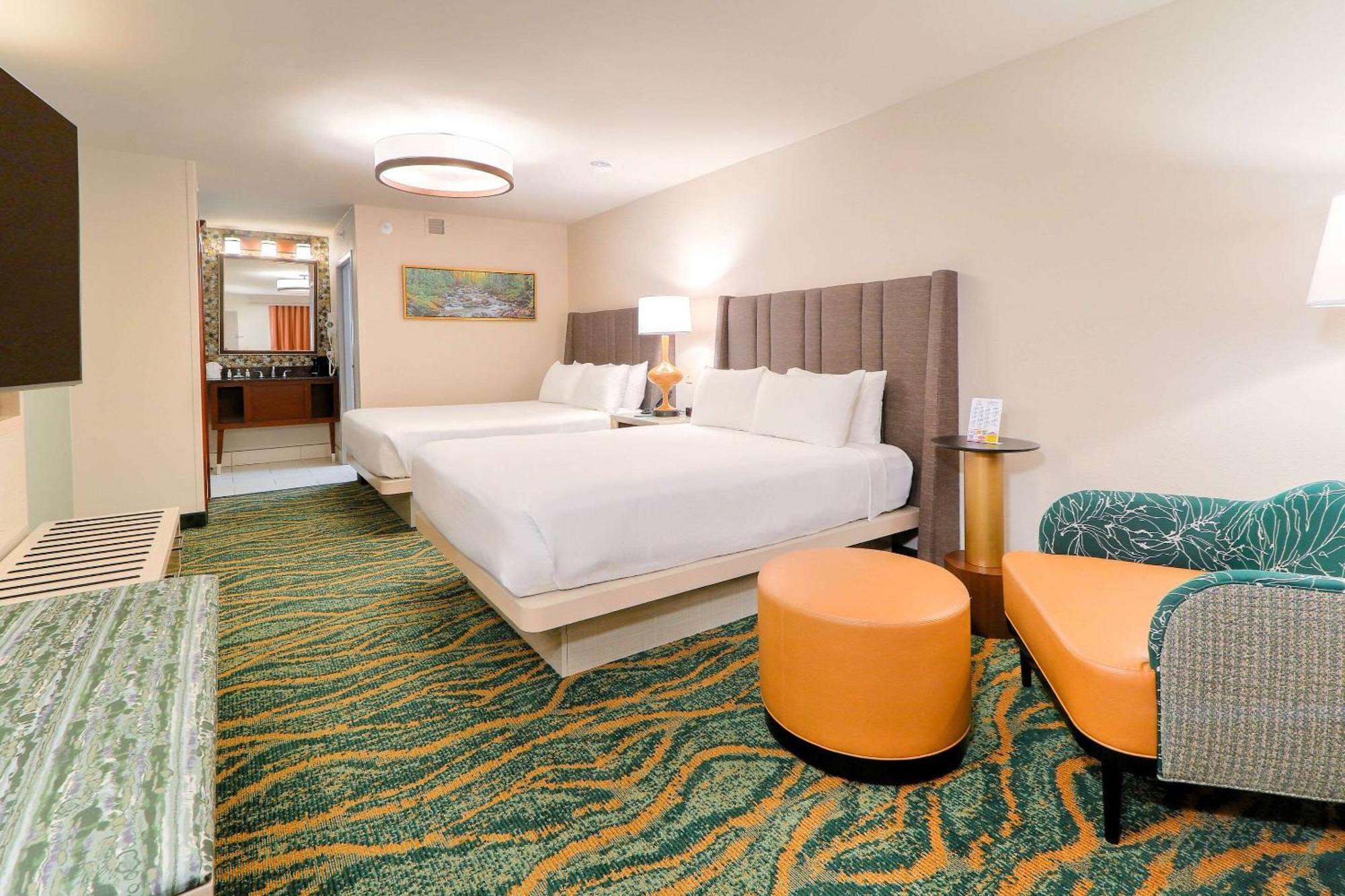 Quality Inn Near The Island Pigeon Forge Eksteriør bilde