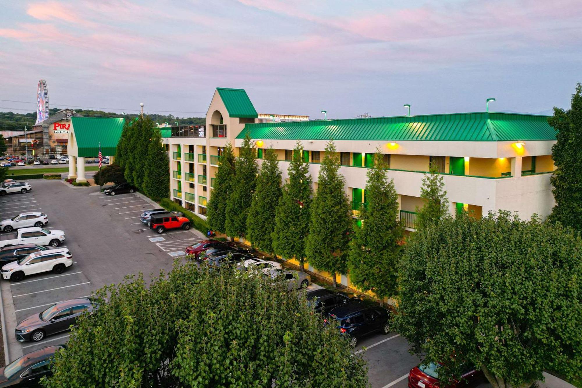 Quality Inn Near The Island Pigeon Forge Eksteriør bilde